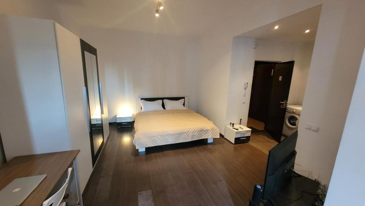 Anastasia Bratianu Apart 28 A Self Check From 2 Pm Bucureşti Ngoại thất bức ảnh