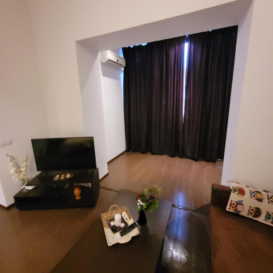 Anastasia Bratianu Apart 28 A Self Check From 2 Pm Bucureşti Ngoại thất bức ảnh